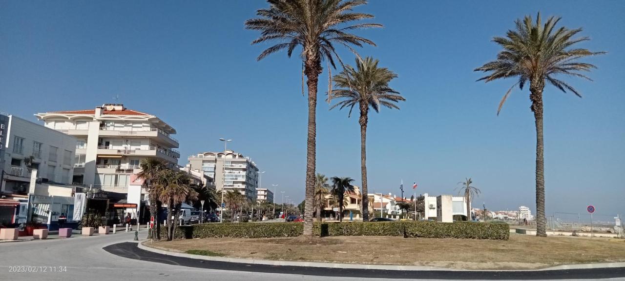 Le Liberte Plage Et Port 생시프리앙 외부 사진