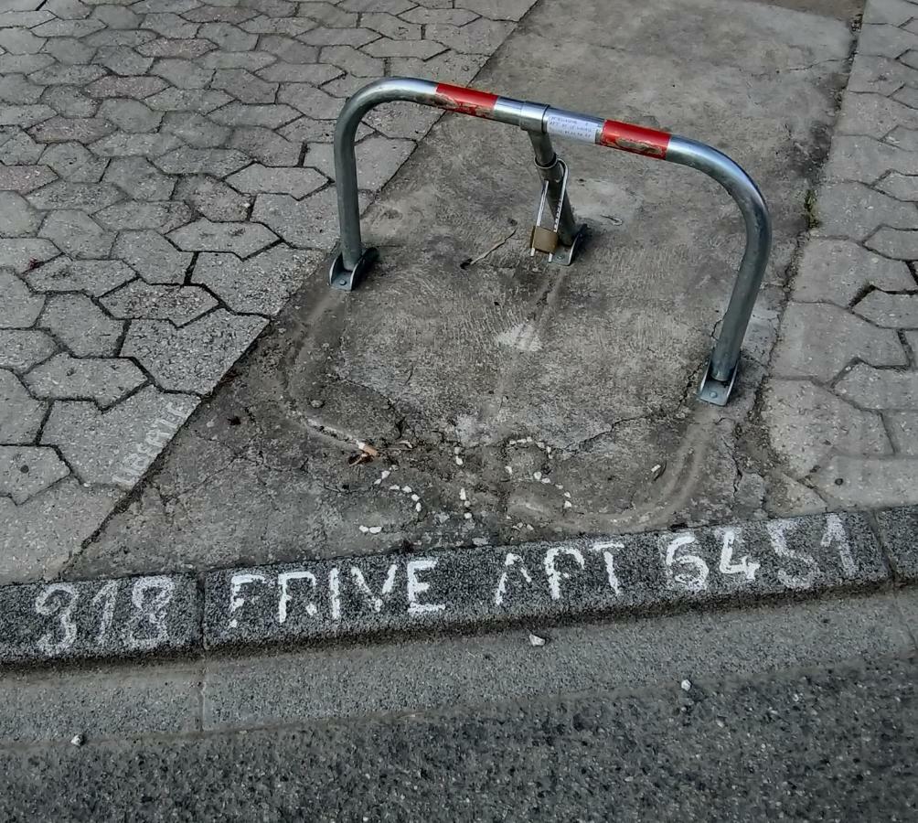 Le Liberte Plage Et Port 생시프리앙 외부 사진